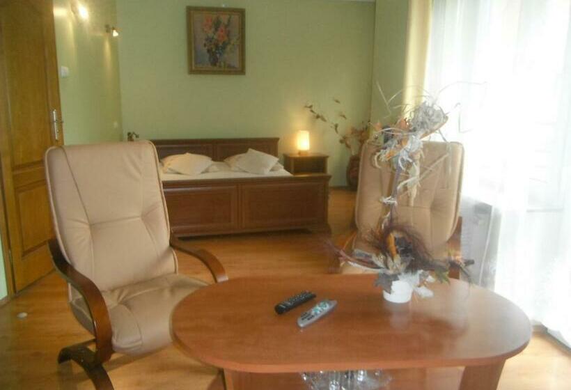 غرفة قياسية رباعية, Pensjonat Przy Błoniach