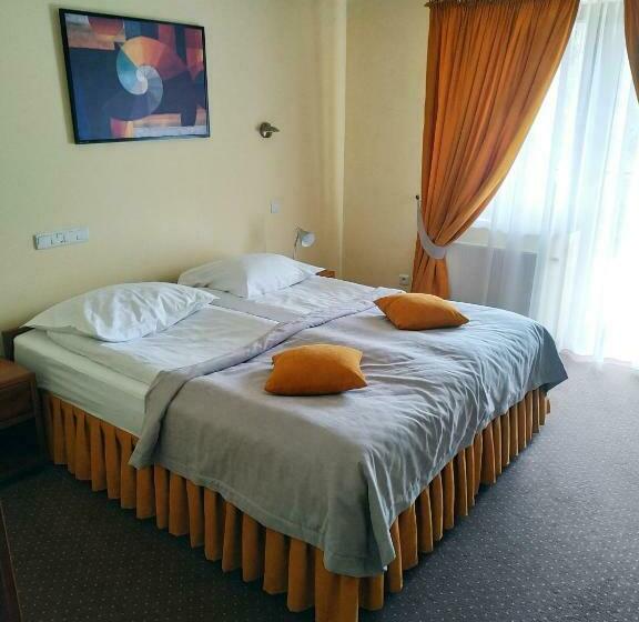 غرفة قياسية مزوَّدة بتراس, Pensjonat Rehabilitacyjno Rekreacyjny Zagórzanka