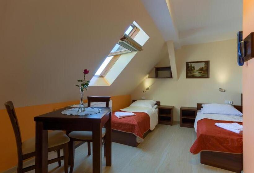 غرفة قياسية, Pensjonat Willa Szarotka