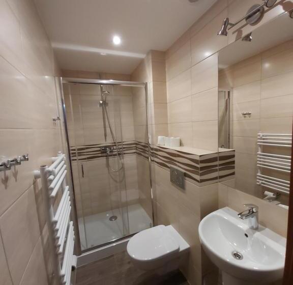 استوديو قياسي مطل على البحيرة, Pensjonat Willa Szarotka