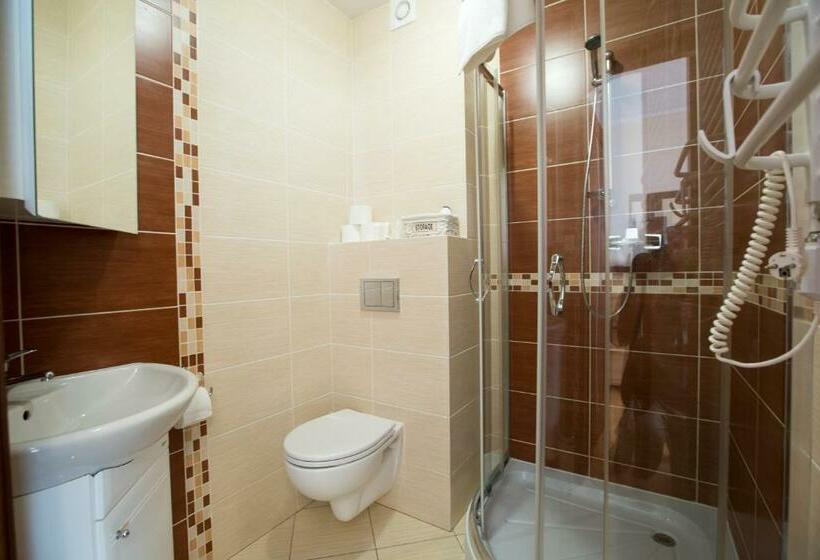 Quarto Estandar com Terraço, Savona świnoujście