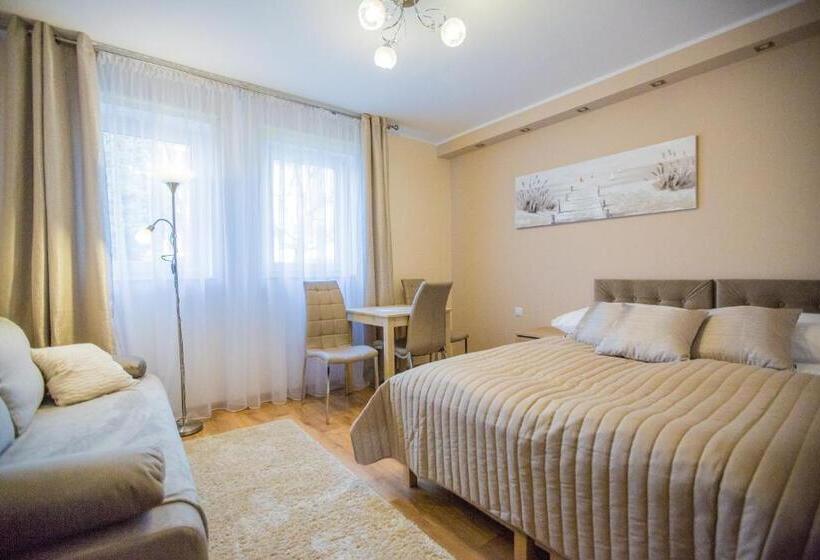 Quarto Triplo Estandar, Savona świnoujście