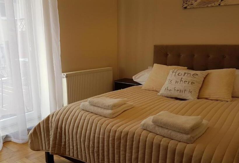 Quarto Estandar com Terraço, Savona świnoujście