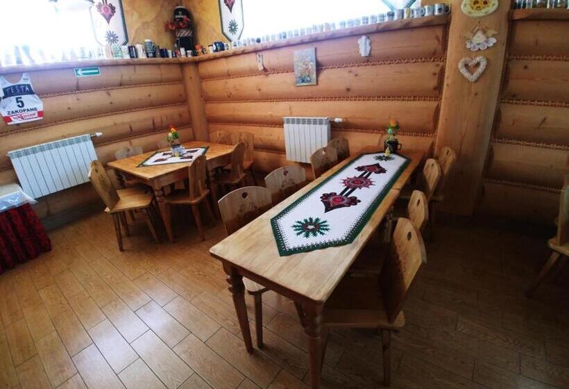 四人标准间, U Hani W Pobliżu Gorący Potok I Termy