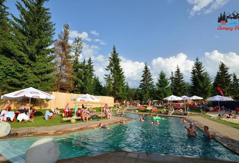 标准单人间, U Hani W Pobliżu Gorący Potok I Termy