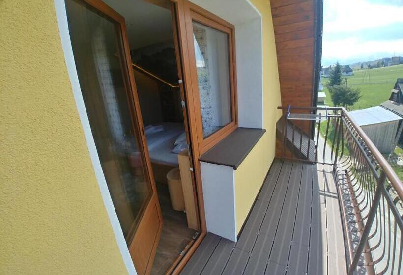 带1个卧室的带阳台的公寓, U Hani W Pobliżu Gorący Potok I Termy