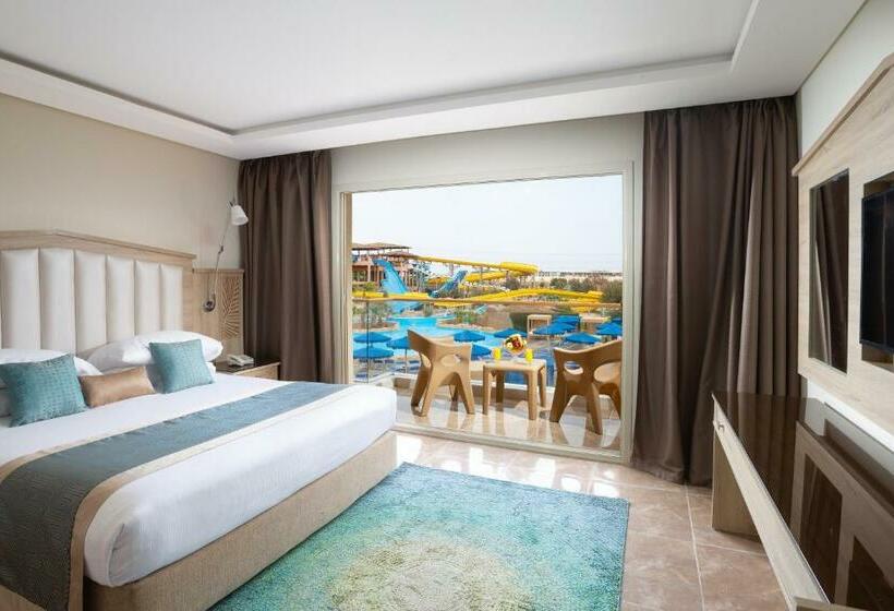 バンガロープールビュー, Neverland City Hurghada Pickalbatros