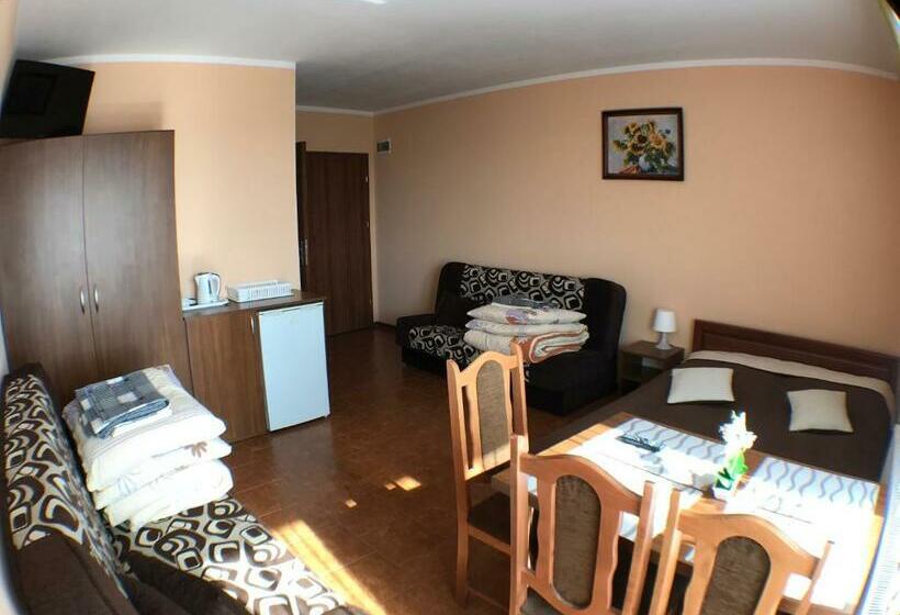 Семейный Номер, Willa Admiralska