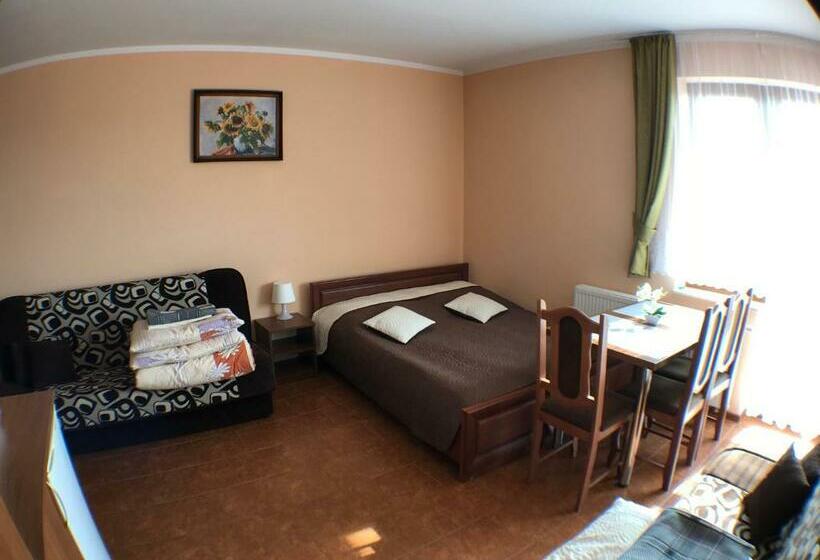 Семейный Номер, Willa Admiralska