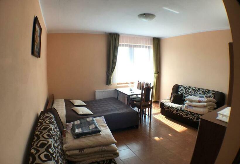 Семейный Номер, Willa Admiralska