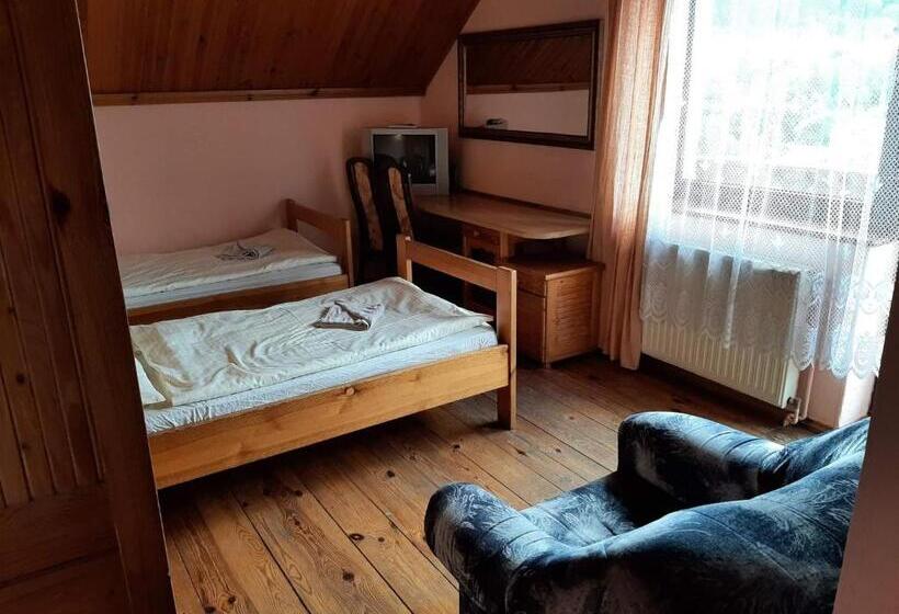 Номер Стандарт, Usługi Hotelarskie Karpacz