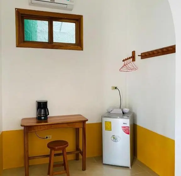 Standard Kolmen Hengen Huone, La Casa De Joel