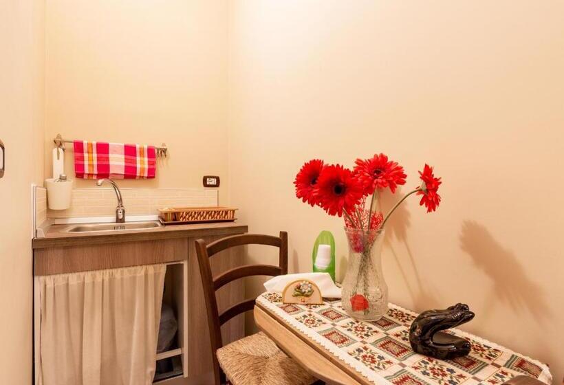 חדר סטנדרט לשלושה, B&b La Botte   Taurasi