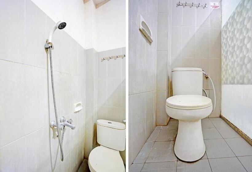 デラックスルーム, Oyo 92190 Arya Guest House