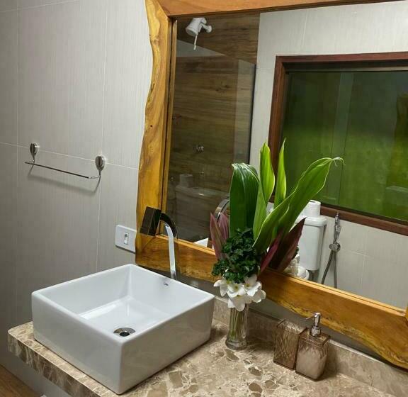 اتاق لوکس, Pousada águas De Tamandaré