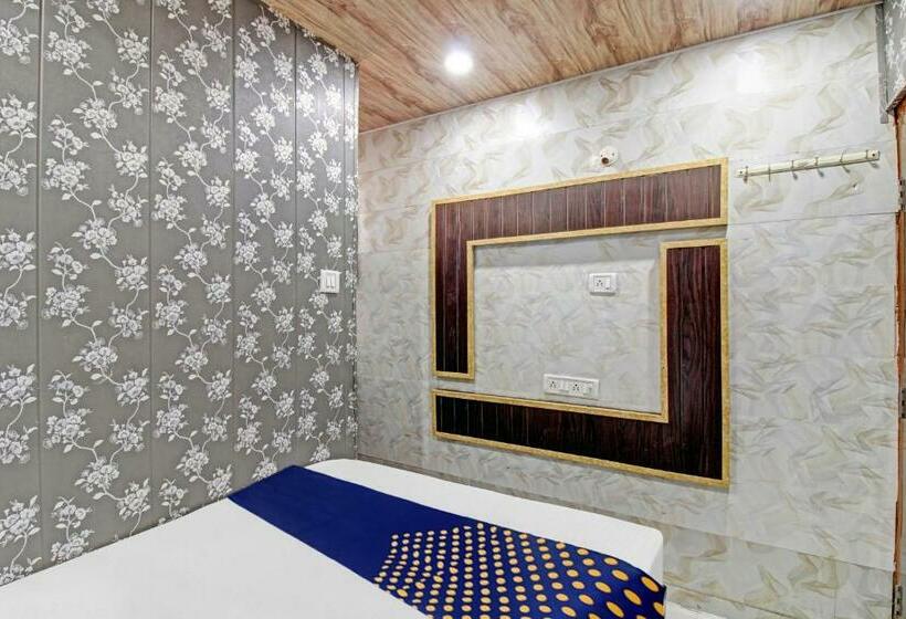 Ekonomiskt Rum, Spot On 806953 Shree Ganesh Guest House