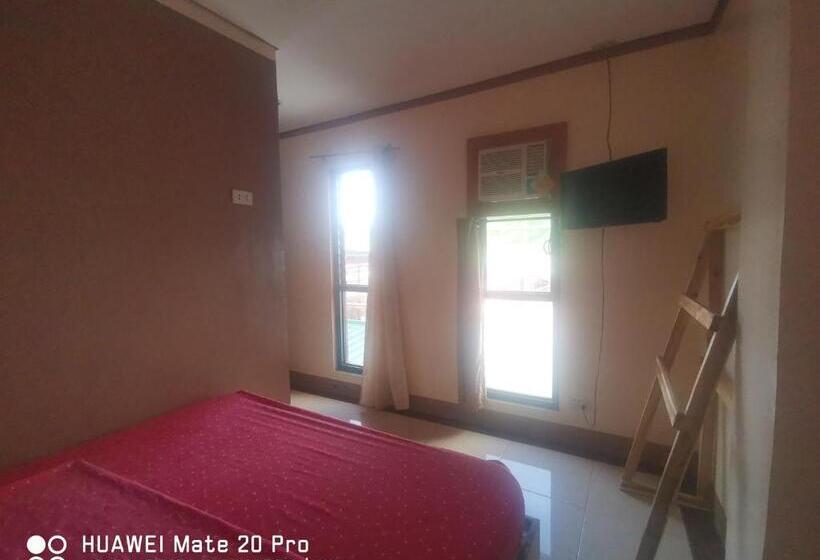 Номер Стандарт, Marian Pension El Nido