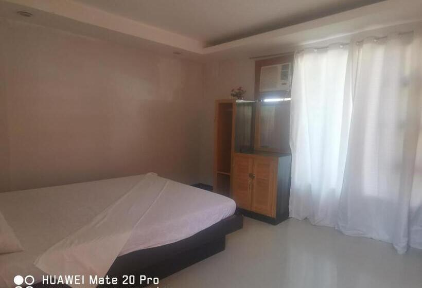 Номер Стандарт, Marian Pension El Nido