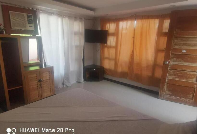 Номер Стандарт, Marian Pension El Nido