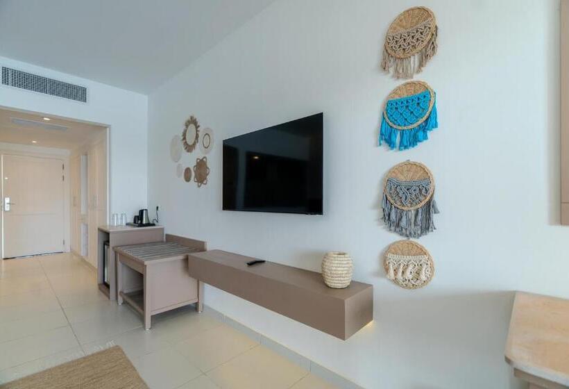 اتاق لوکس, Casa Blue Resort