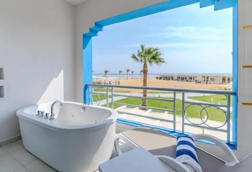 سوئیت با چشم‌انداز, Casa Blue Resort