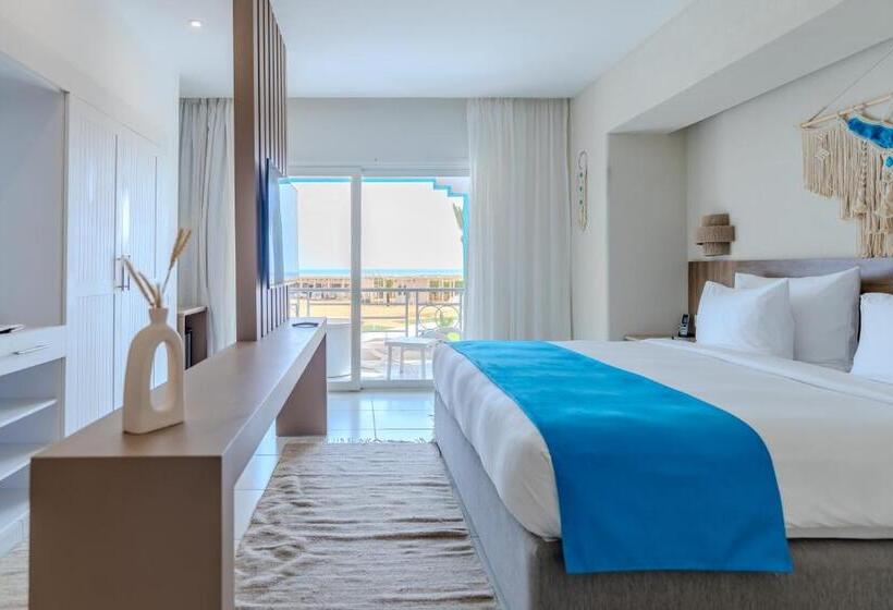 سوئیت با چشم‌انداز, Casa Blue Resort