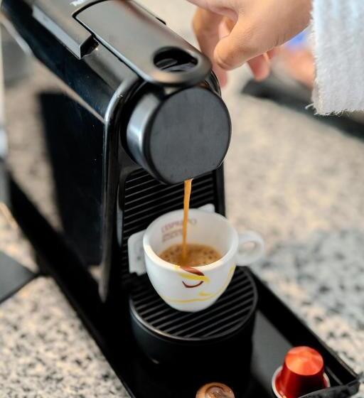 سوئیت با چشم‌انداز, Casa Blue Resort