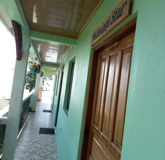 バルコニー付きスタンダードルーム, Hospedaje Rosa Del Mar & Sweets Cafe