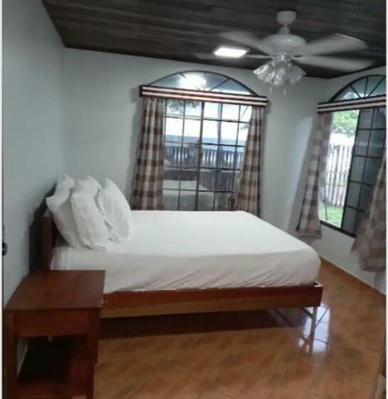 1ベッドルームアパートメント, Hospedaje Rosa Del Mar & Sweets Cafe