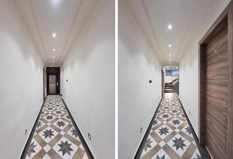 디럭스 룸 킹사이즈 침대, Jannat