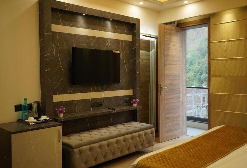 산 전망 스위트, Jannat