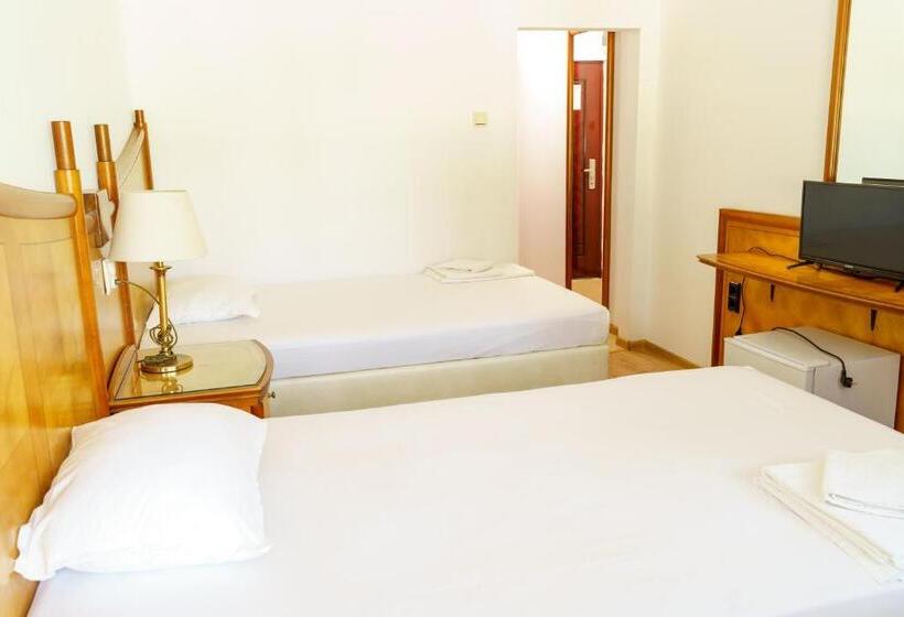 스탠다드 룸, Navi