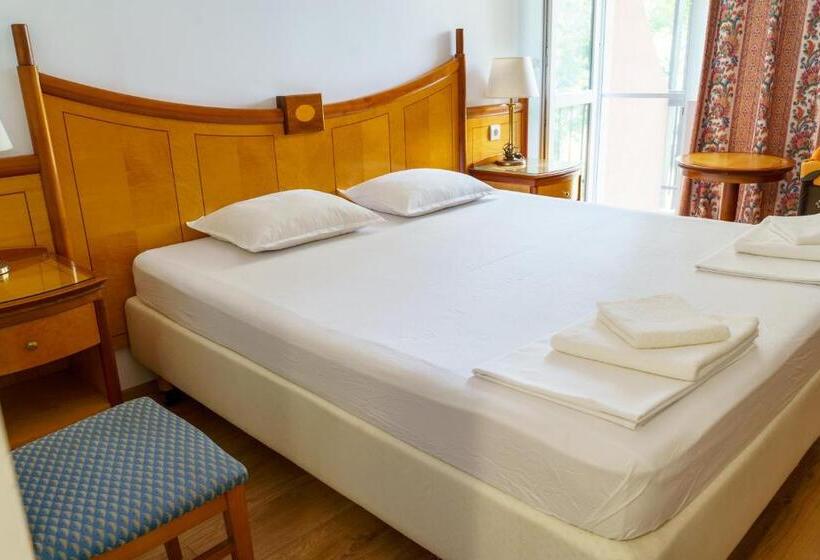 스탠다드 룸 가든 전망, Navi