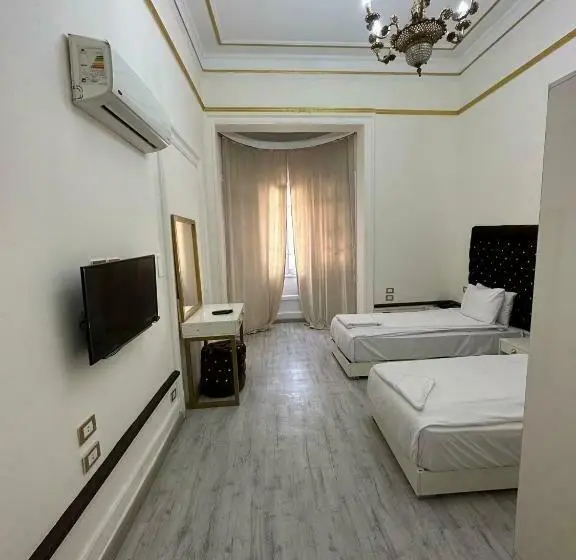 اتاق استاندارد, Palace Court