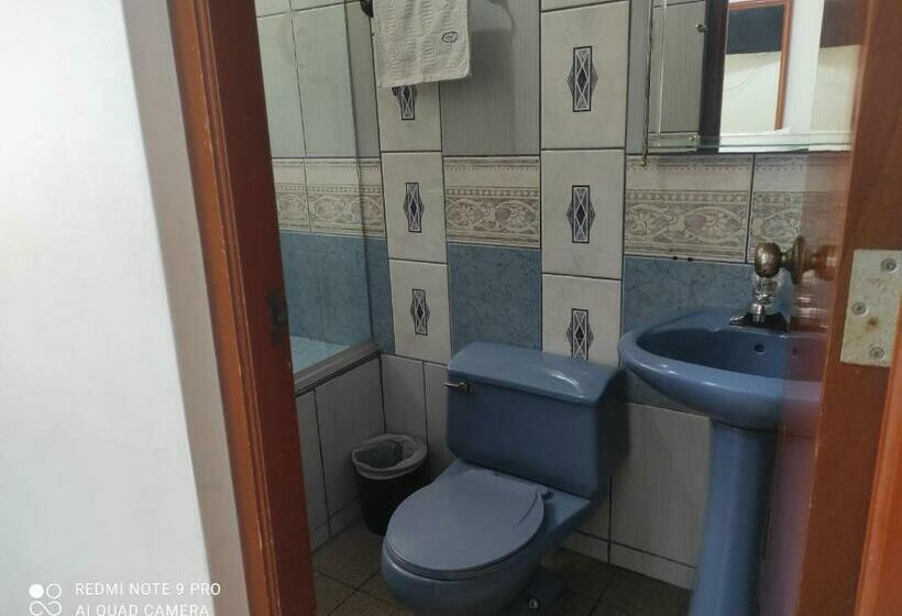 스탠다드 룸, Hostal Vicky