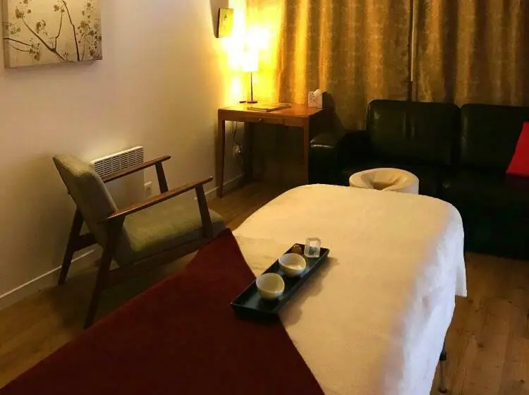 キングサイズベッドのスタンダードルーム, La Passionnante Gîte Avec Spa Privatif