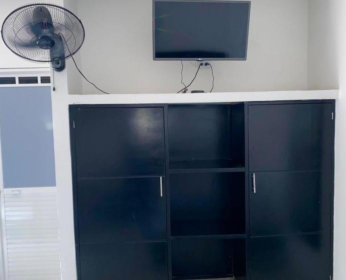 ファミリールーム, Luz Mery