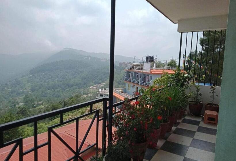 اتاق خانوادگی, Sunrise View