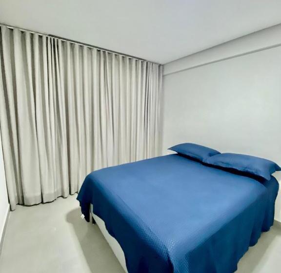 דירה בת חדר שינה 1 עם מרפסת, Modelos 501 E 705 Diamond Flats