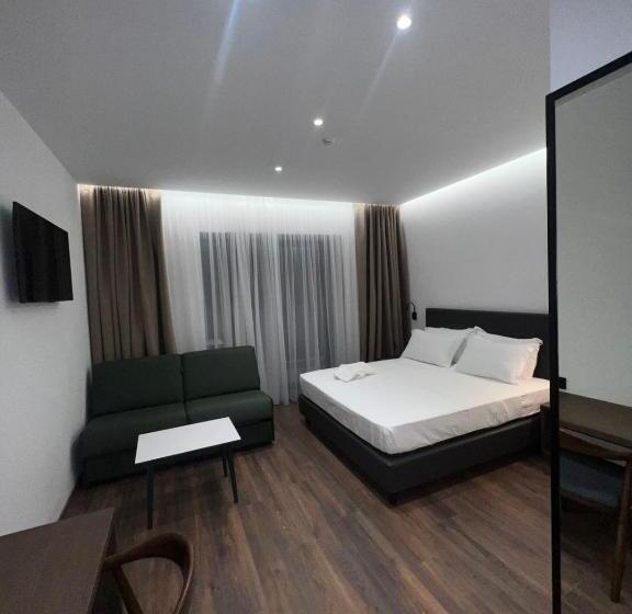 اتاق استاندارد چهار تخته, Black Diamond Hotel Dhermi