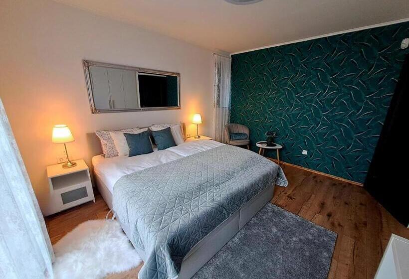 Люкс Повышенной Комфортности, Füge Villa Luxury & Wellness