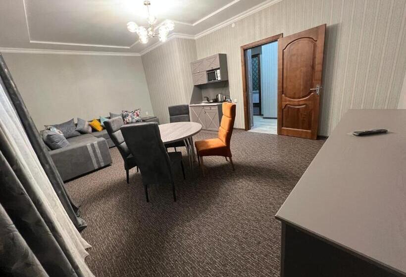 آپارتمان 1 خوابه, Rooms Hotel Semey