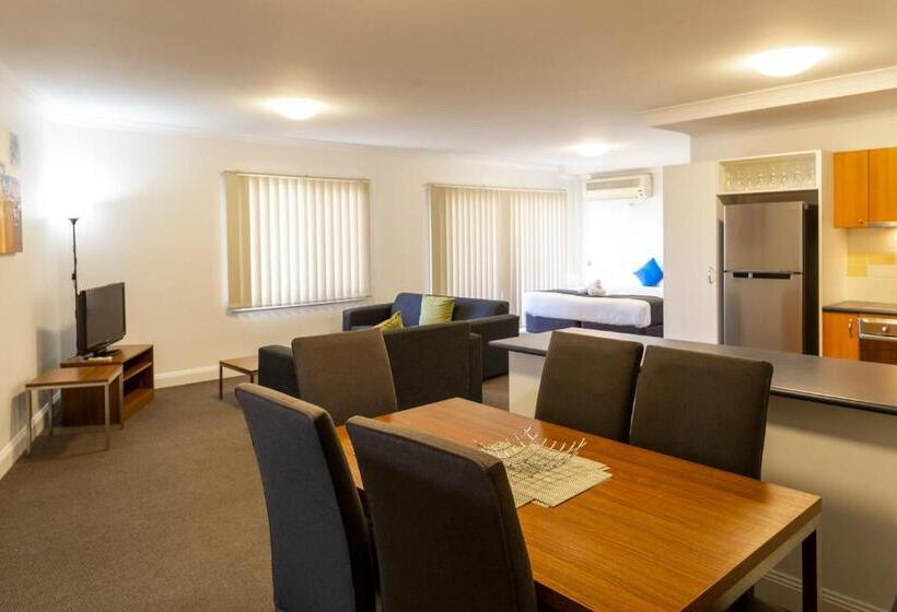 Семейные Апартаменты 3 Спальни, Amazing Accommodations: St Kilda