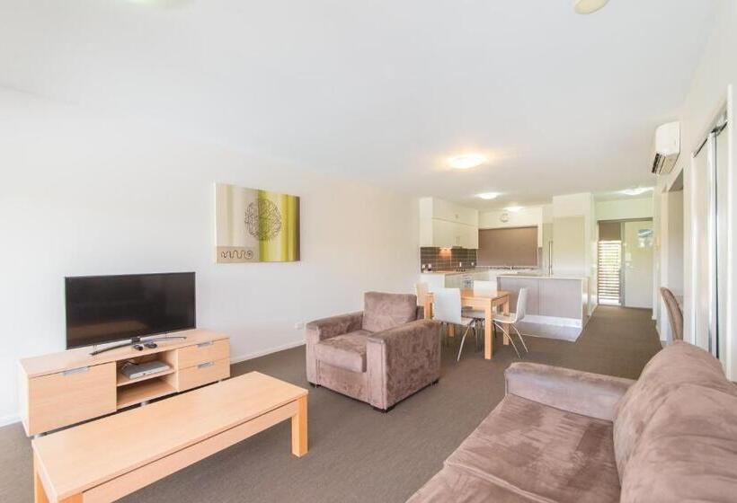 Апартаменты 2 Спальни с Бассейном, Beaches On Lammermoor Apartments