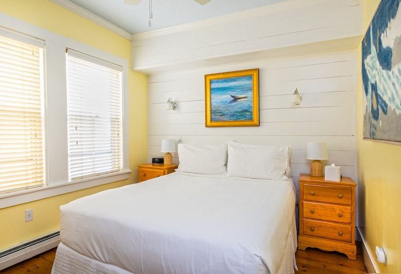 스탠다드 룸, Admiral S Landing