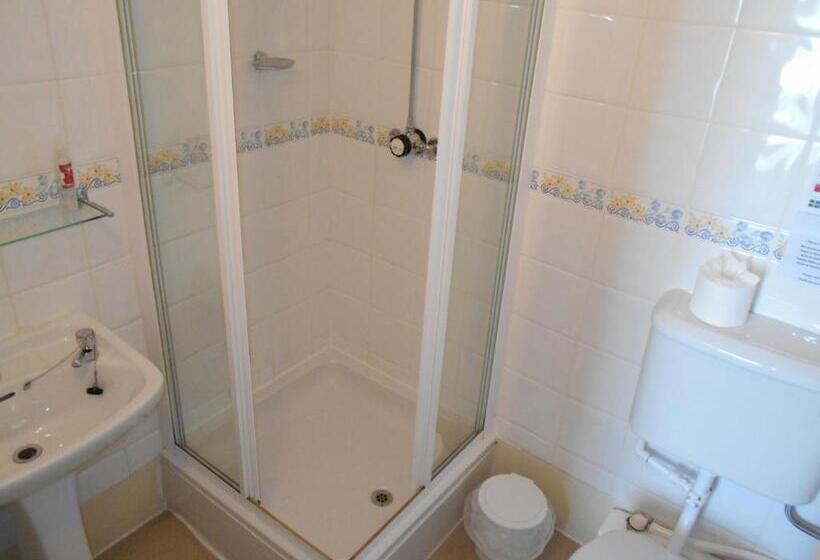 Quarto Basic, Cranborne Guest Accommodation Exclusively For Adults