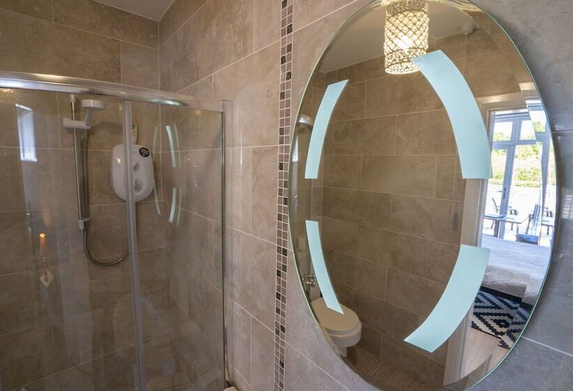 غرفة ديلوكس, Rest A While