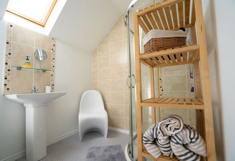 غرفة قياسية, Rest A While