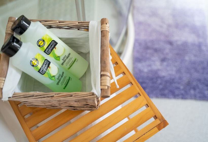 غرفة قياسية, Rest A While