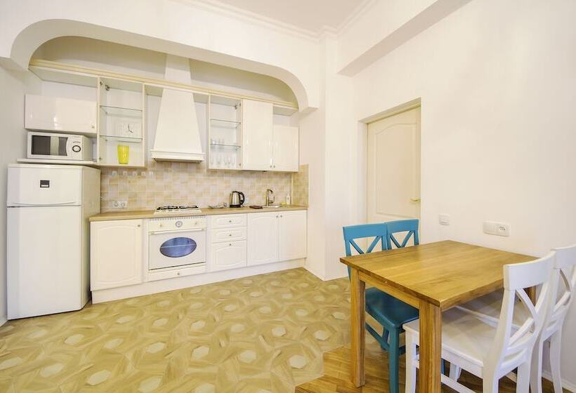 2 Szobás Apartman, Central Dayflat Apartments